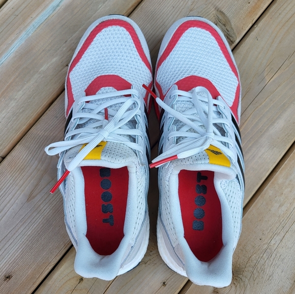 Adidas Ultra Boost Red & Off White - Picture 2 of 6